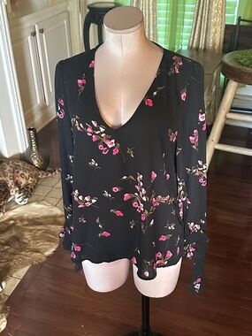 CeCe Black Floral V-Neck Long Sleeve Blouse with Pink Accents